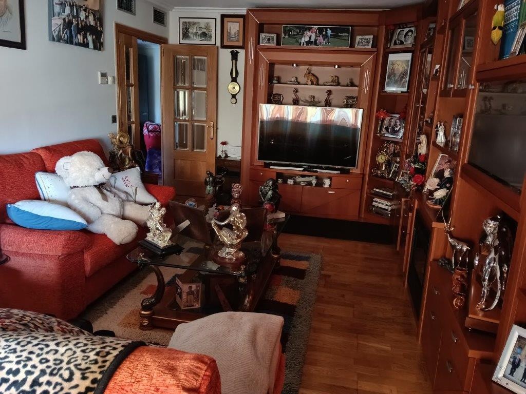 Piso de 3 habitaciones en Zaragoza, foto 2