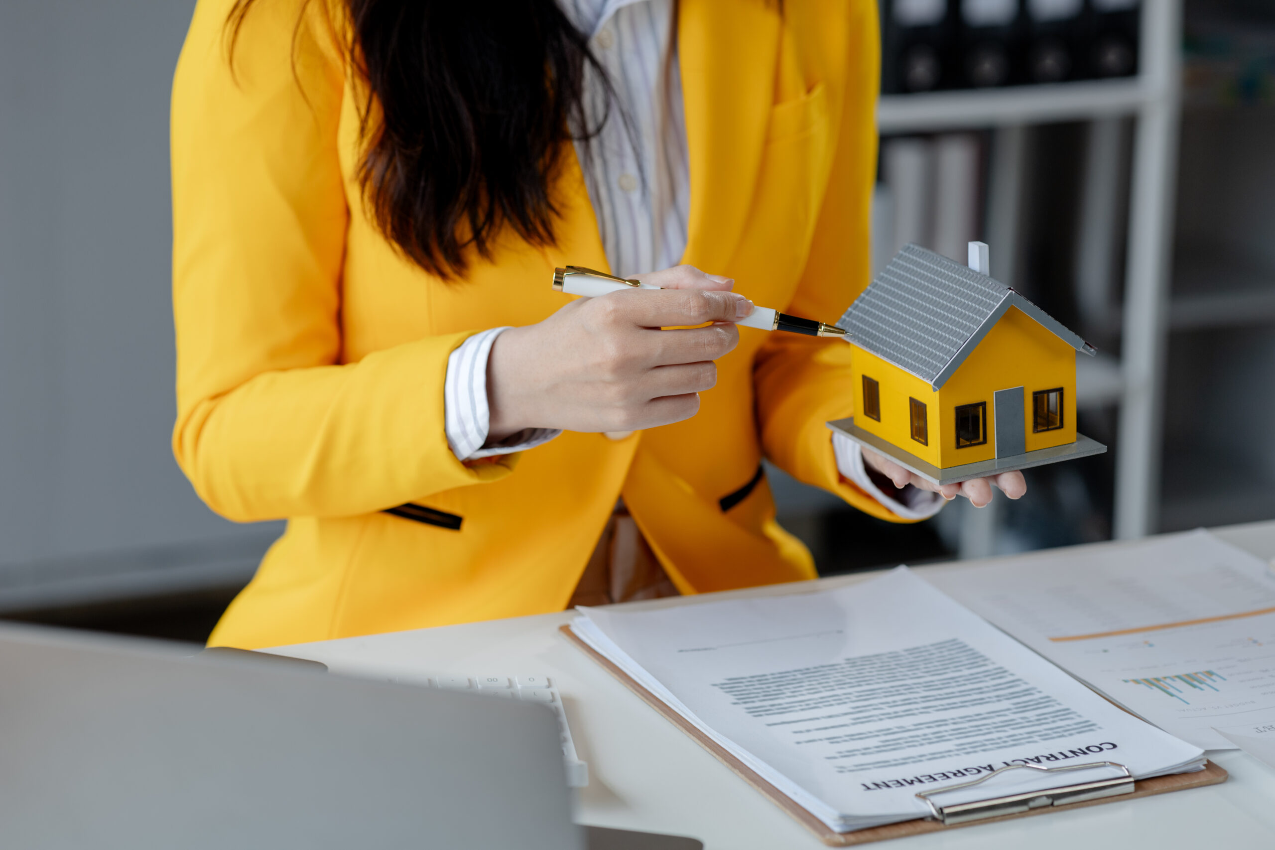 ¿Cómo invertir en inmuebles con poco dinero?